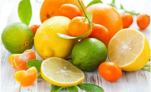 Cung cấp đủ lượng vitamin C cần thiết để bảo vệ tế bào gan