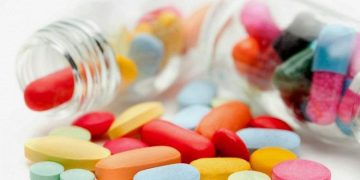 Điều trị viêm gan B: Khi nào cần uống thuốc?