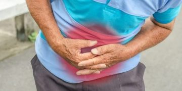 Khi bữa ăn trở thành nỗi kinh hoàng là lúc phát hiện ra mình bị tổn thương gan trầm trọng